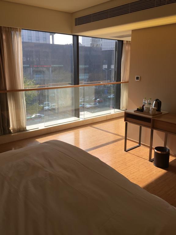 Ji Hotel Jinan Quancheng Square Zimmer foto